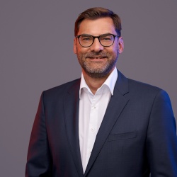 Portrait view of Thomas Maag, Game Changer ctrlX AUTOMATION