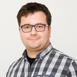 Portrait view of Dr. Andreas Angerer, Head of Research & Innovation at XITASO GmbH